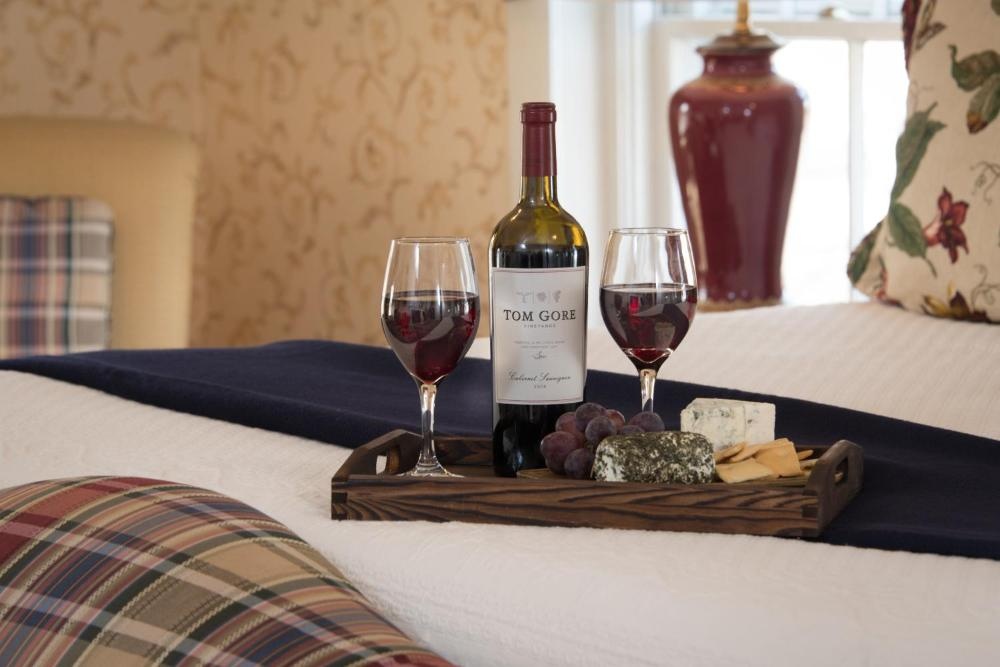 The INN at Ormsby Hill